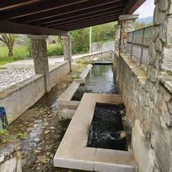 I saw a man doing his washing here