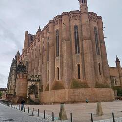 Die Kathedrale St. Cécile ist schon sehr beeindruckend...aussen wie innen