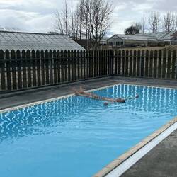 Piscine géothermale de Friđrik Rúnar - 2h de détente incroyable 😍 pour un dimanche incroyable