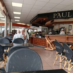 Koffie bij Paul, maar hij was niet thuis