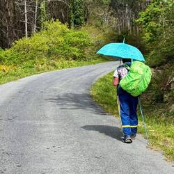 Gut ausgerüsteter Pilger