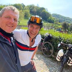 Ciao Matteo (et merci de mettre à jour ton site Internet notamment les lieux de bivouac autorisés)