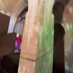 Hunderte von Zisternen befinden sich im Stadtgebiet (in Ermangelung eines Flusses).