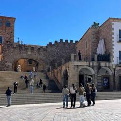 Von der Plaza Mayor aus zur Altstadt hin fotografiert
