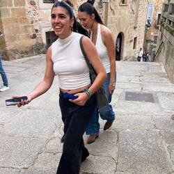 Angesagte Mode von modebewussten Spanierinnen