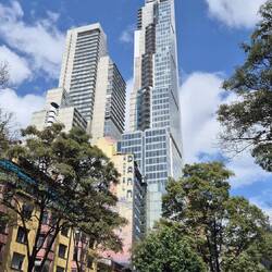 Das 216 m hohe Bacatá Center