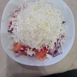 Mein Abendessen... Gemischter Salat... und...