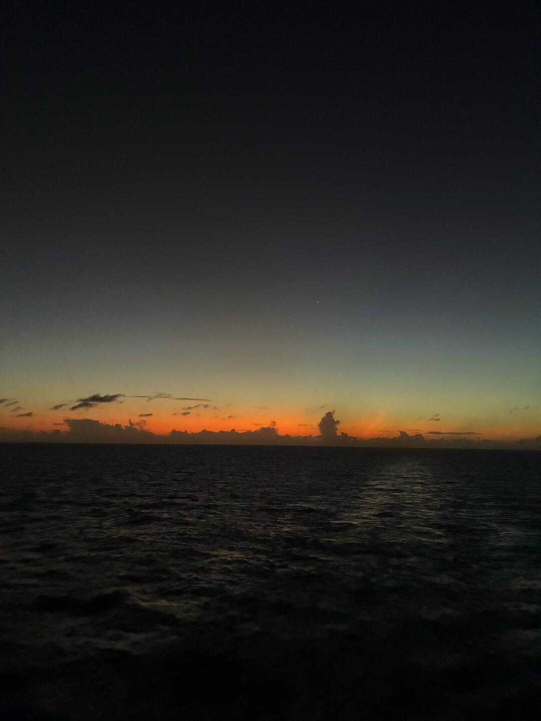 Sonnenuntergang auf dem Meer