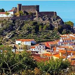 Vom Dorf Montánchez bei eisigem Wind hoch zur Festung (740m über d.Meer)