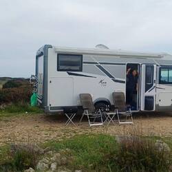 ..ein wenig Müll sammeln war nötig,aber nun haben wir es richtig fein hier 🥰