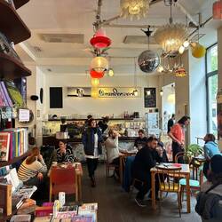 Café Phil à Vienne