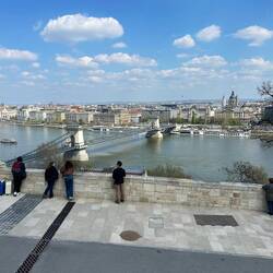 Vue sur Pest depuis Buda