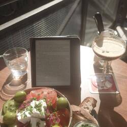 Pause im Lieblingscafé