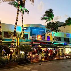 Ocean Drive beleuchtet 😇