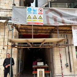 7 . Gasse vom Pile-Tor aus nach Norden (in Renovierung)