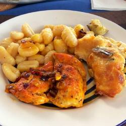 Hähnchenbrust mit Gnocchi