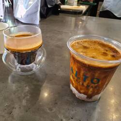 Alto Café. Teuerster Espresso jemals