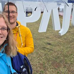 Rechts Südkorea, links Nordkorea. Nach Links darf man nicht fotografieren