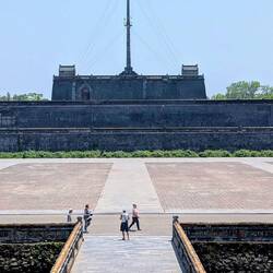 Vor der kaiserlichen Zitadelle