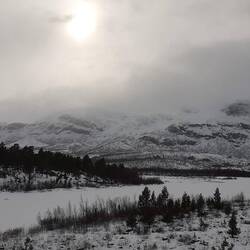 Am Nachmittag gilt es den Stausee noch zu überqueren.