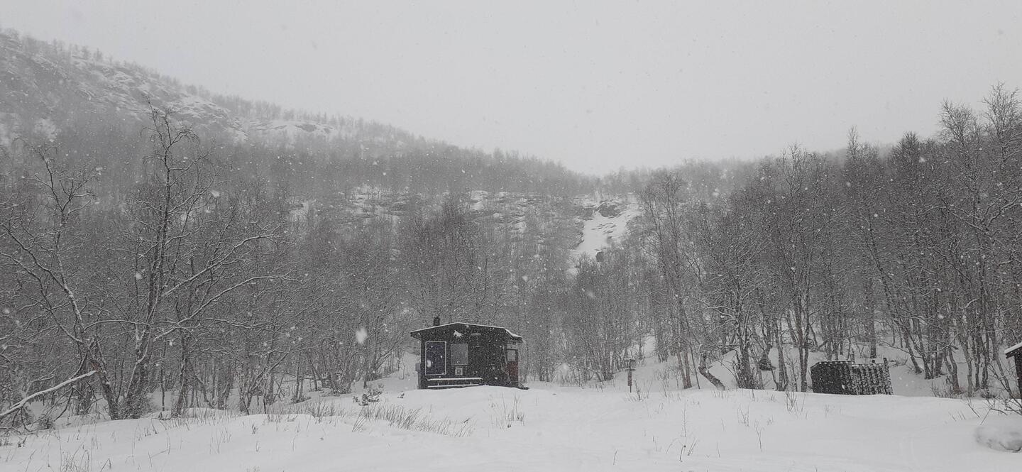 immerhin verhindert der Schnee dass ich heute Sonnenbrand bekomme