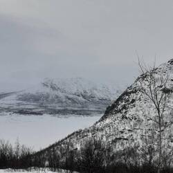der Abstieg hinab zum Stausee erfordert viel Kraft