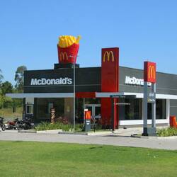 unsere McBesuche feiern ein neues Comeback, Brasilien ist generell sehr günstig 😋💸