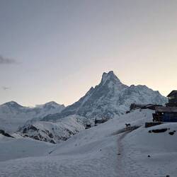 Der Fishtail-Mountain ist mit knapp 7000m Panorama-prägend