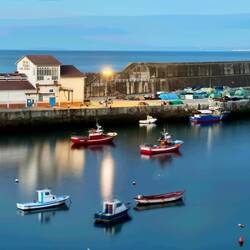 Die Hafenseite von Malpica.