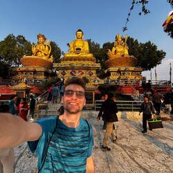 Ils aiment bien les statues je crois