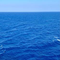 Wasser rundherum