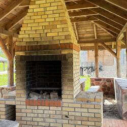 Auch hier gibts wieder tolle Grillstellen.