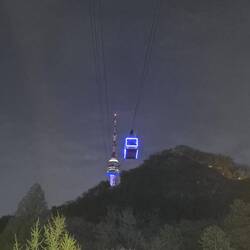 Mit der Seilbahn sind wir gefahren