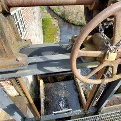 ...mit funktionierendem Mühlrad