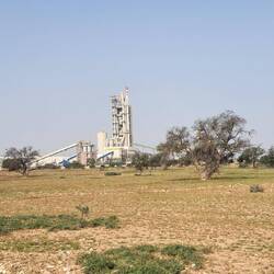 Wieder mal Industrie: Cement Maroc