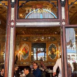 Das berühmte Café Florian am Markusplatz