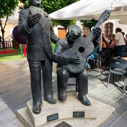 Links: Porrina de Badajoz, der berühmteste Flamencosänger der Extremadura