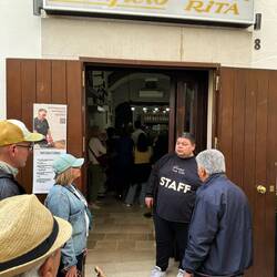 genau vor dieser "Bäckerei". Hier soll es beste Focaccia der Stadt geben ...