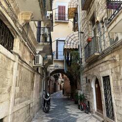Viele Torbögen in der Altstadt