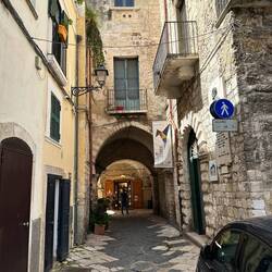 Viele Torbögen in der Altstadt