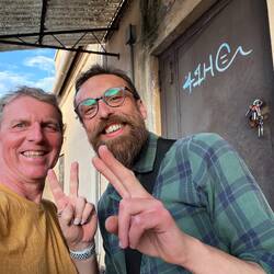 Salve Massimo, merci de ton accueil et pour ce que tu fais pour le vélo dans ton atelier Ratatera