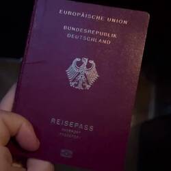 nach 2h ohne jedwede Erklärung haben wir ihn dann auch mal wieder bekommen