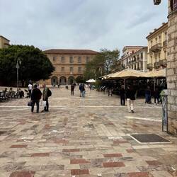 Nauplia: Piazza della Costituzione