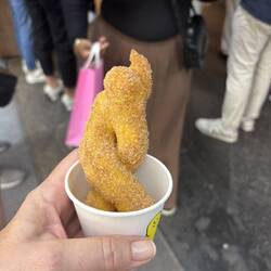 Twisted Doughnut: Für dieses Dessert gab es eine Warteschlange von fast 100 Metern.