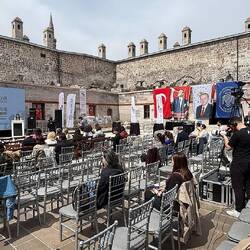 Eröffnung der Karawanserei