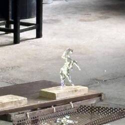 Voila, ein Pferd ist geboren