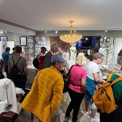 Besuch bei Emilia Burano - einer der zahlreichen Spitzenstickereien