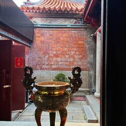 Entrance to the grand Mazu Temple
