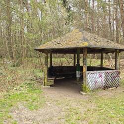 Neue Schutzhütte