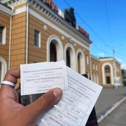 Ein kleines Abschiedsfoto mit unseren 12h Visas.